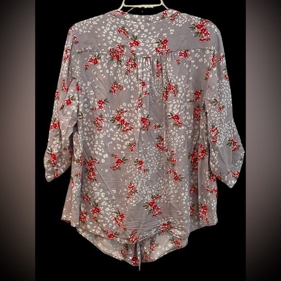 Torrid Harper Cottage Springs‎ Floral Tab Sleeve Top Size 00 Medium Large - Picture 2 of 6